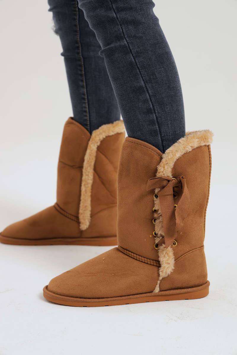 Ladies Flat Mid Calf Fur Lined Winter Boots