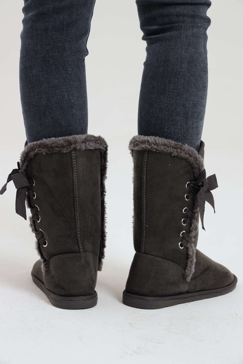 Ladies Flat Mid Calf Fur Lined Winter Boots