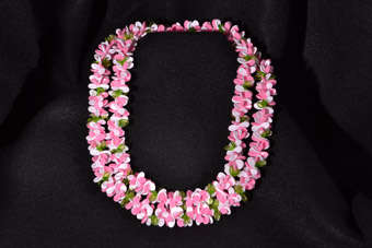 Plastic Vintage Necklace  |  |