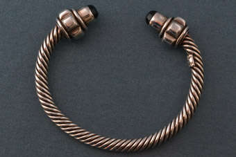 Silver Vintage Bangle |  |