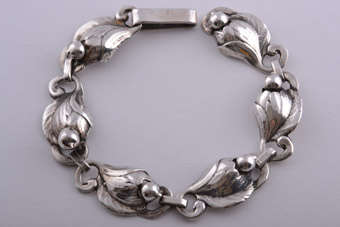 Silver Retro Bracelet |  |