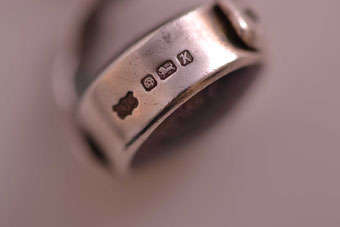 Silver Vintage Swivel |  |