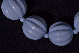 1950's Plastic Necklace |  |