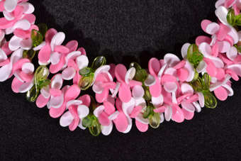 Plastic Vintage Necklace  |  |