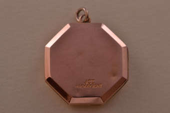 Gold Victorian Locket |  |