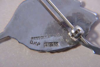 Silver 1950's Brooch |  |