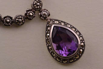 Silver Vintage Necklace | National Free Shipping |