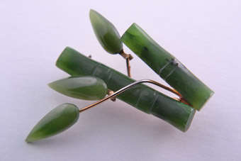 Jadeite Oriental Brooch