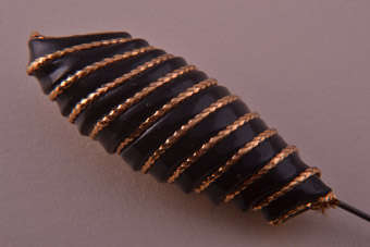 Stylish Vintage Hat Pin |  |