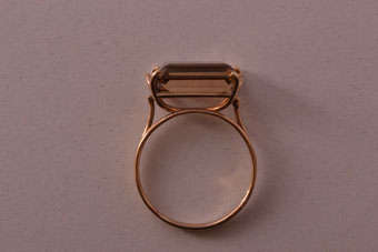 Gold Retro Ring |  |