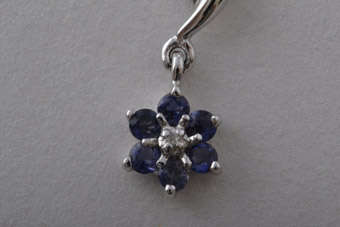 Gold Stud Earrings |  |