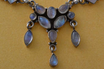 Silver Modern Necklace |  |