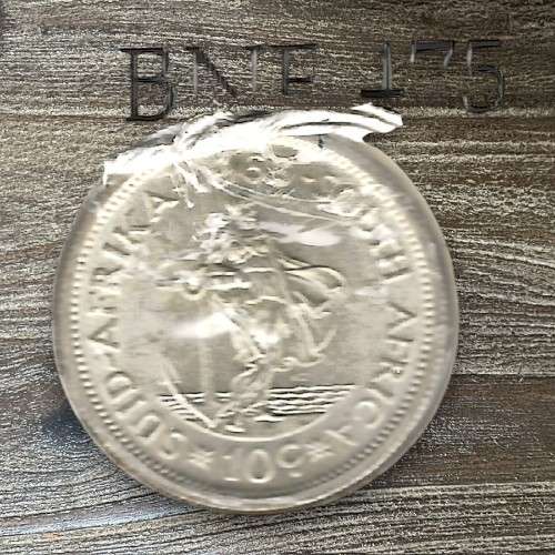 1963 *** 10c *** Excellent coin in a flip