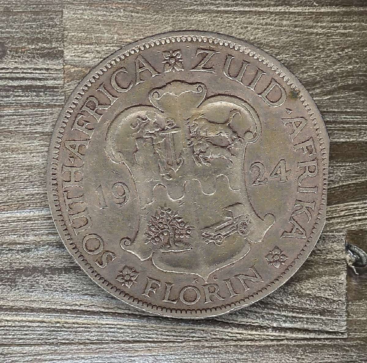 1924 *** 2 Shilling *** Filler coin