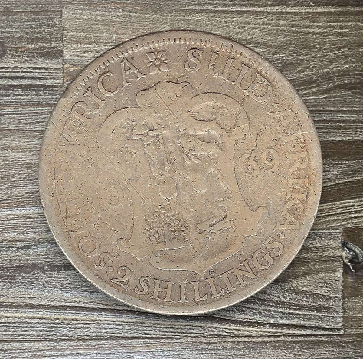 1939 *** 2 Shilling *** Silver 80% coin