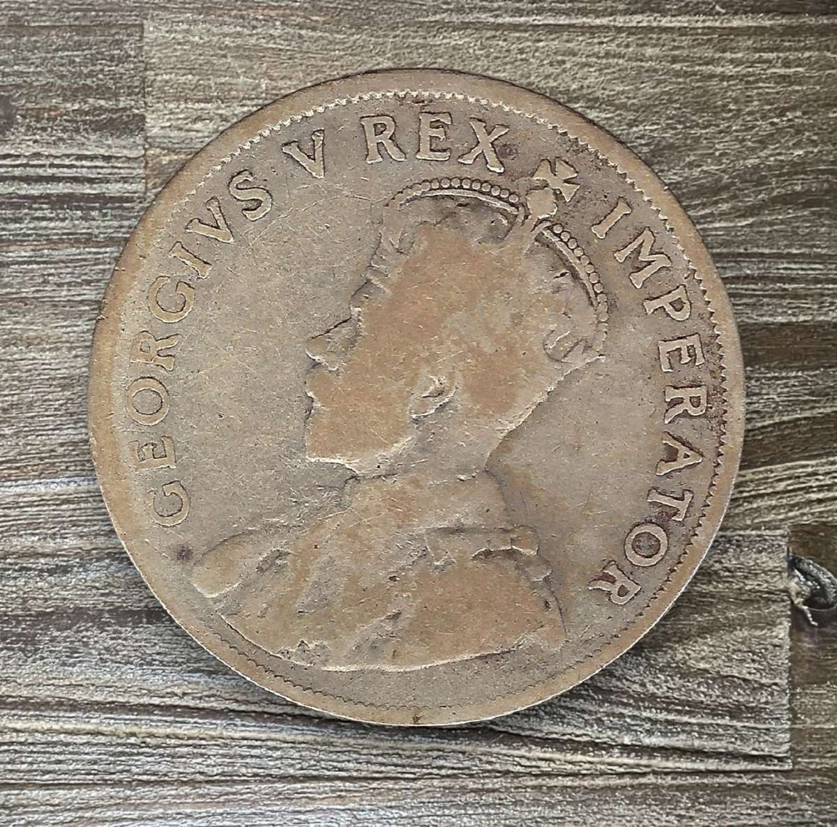 1927 *** 2 Shilling *** Filler coin