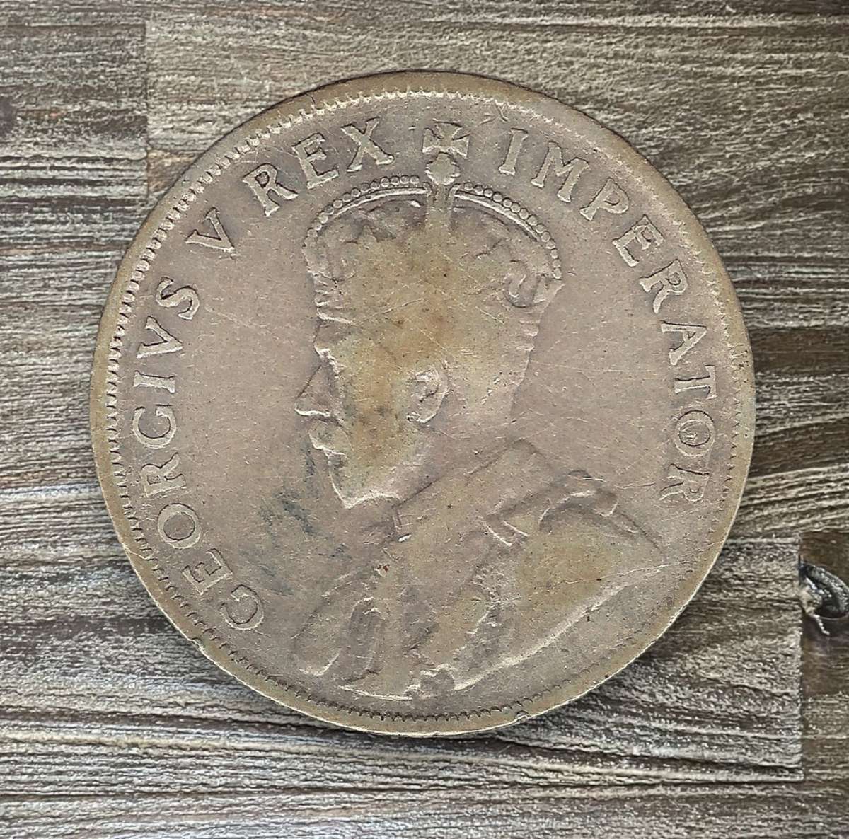 1935 *** 2 Shilling *** Filler coin 80% silver