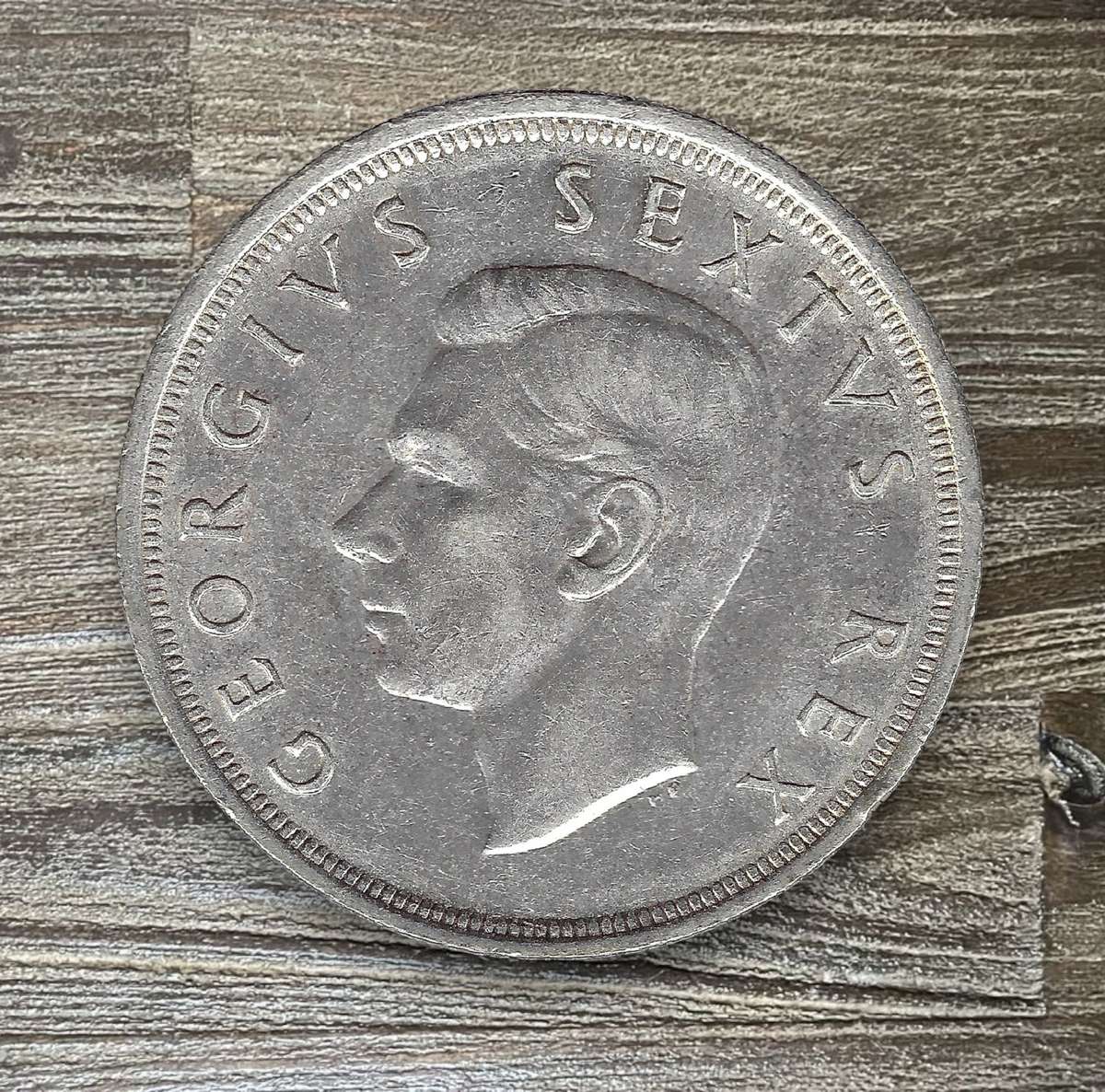 1949 *** 5 Shilling *** Stunning