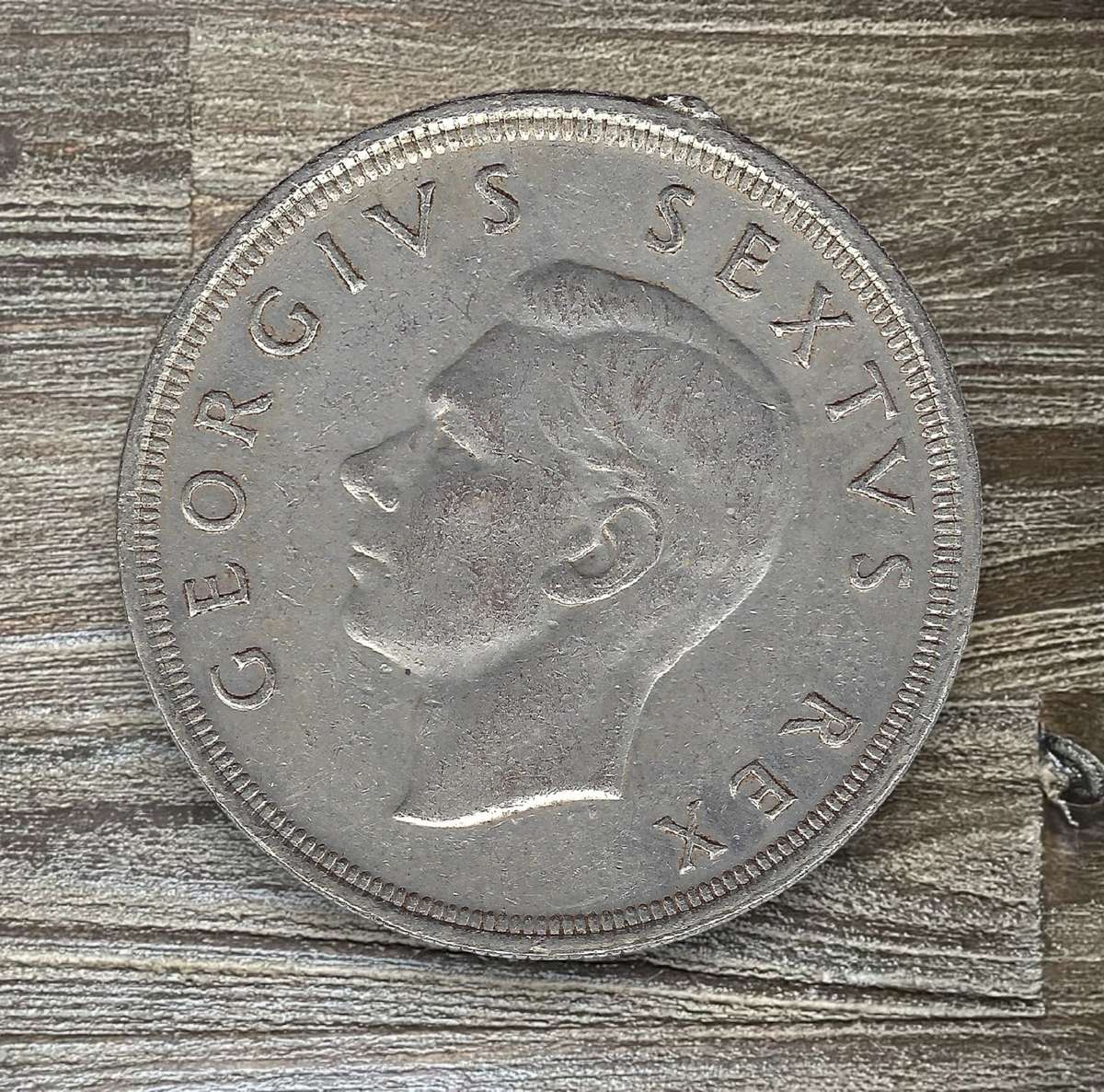 1948 *** 5 Shilling *** Very decent crown