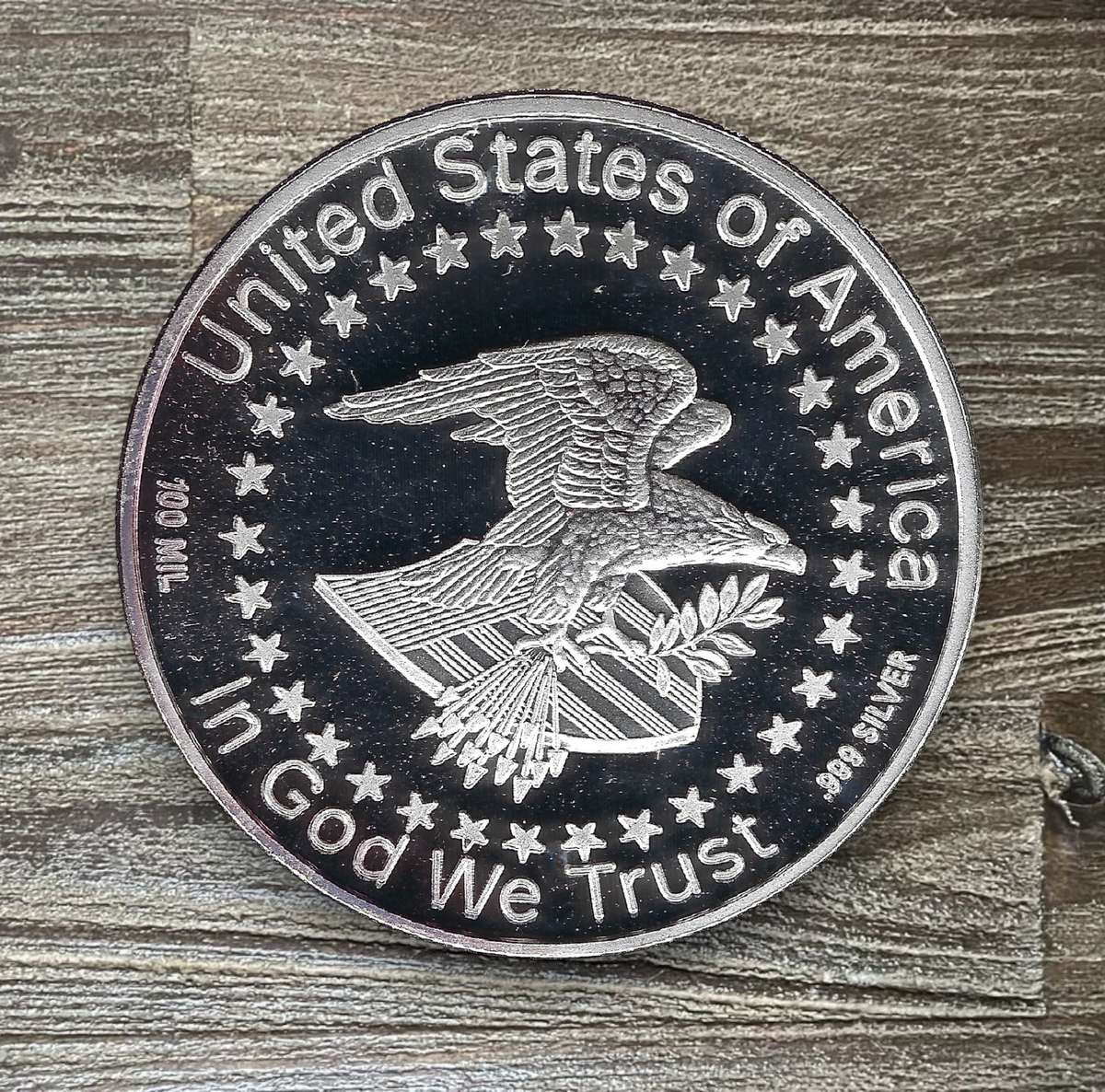 Mandela Crown *** Silver plated *** Un ited States medal