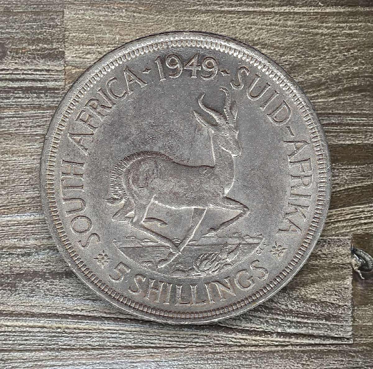 1949 *** 5 Shilling *** Stunning