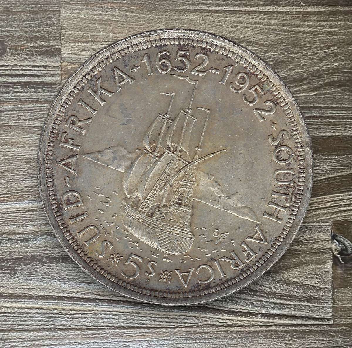 1952 *** 5 Shilling *** Priced to sell