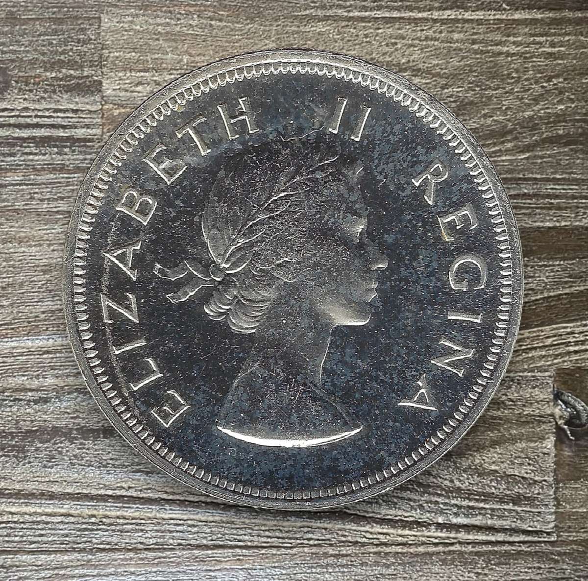 1960 *** 2.5 Shilling *** Scarce limited mintage