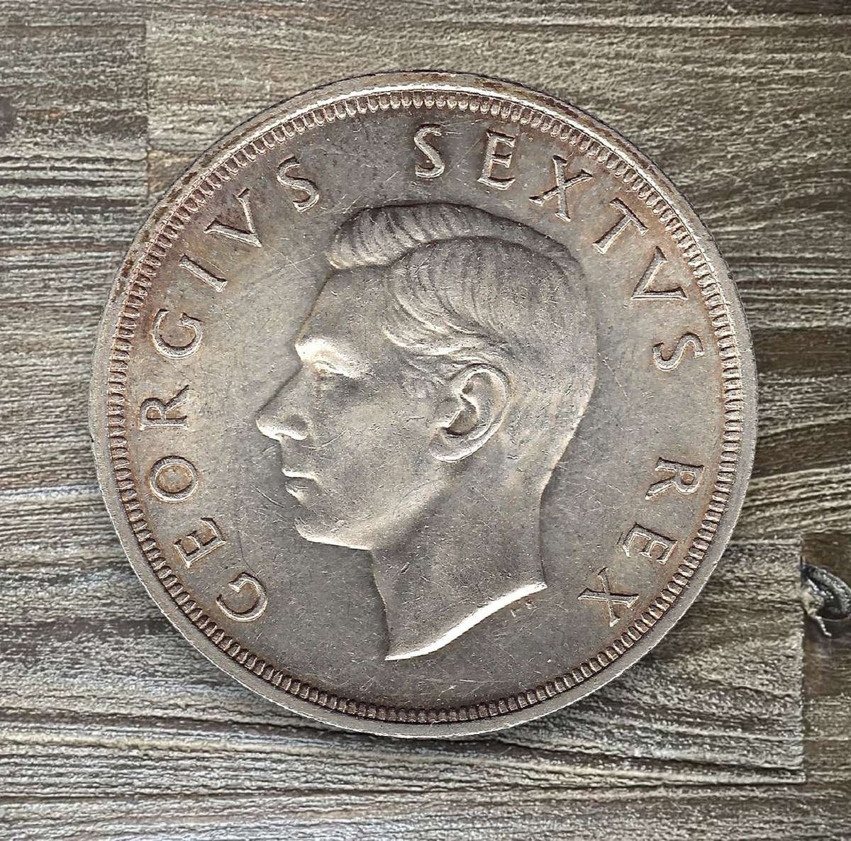 1950 *** 5 Shilling *** Scarce excellent condtion