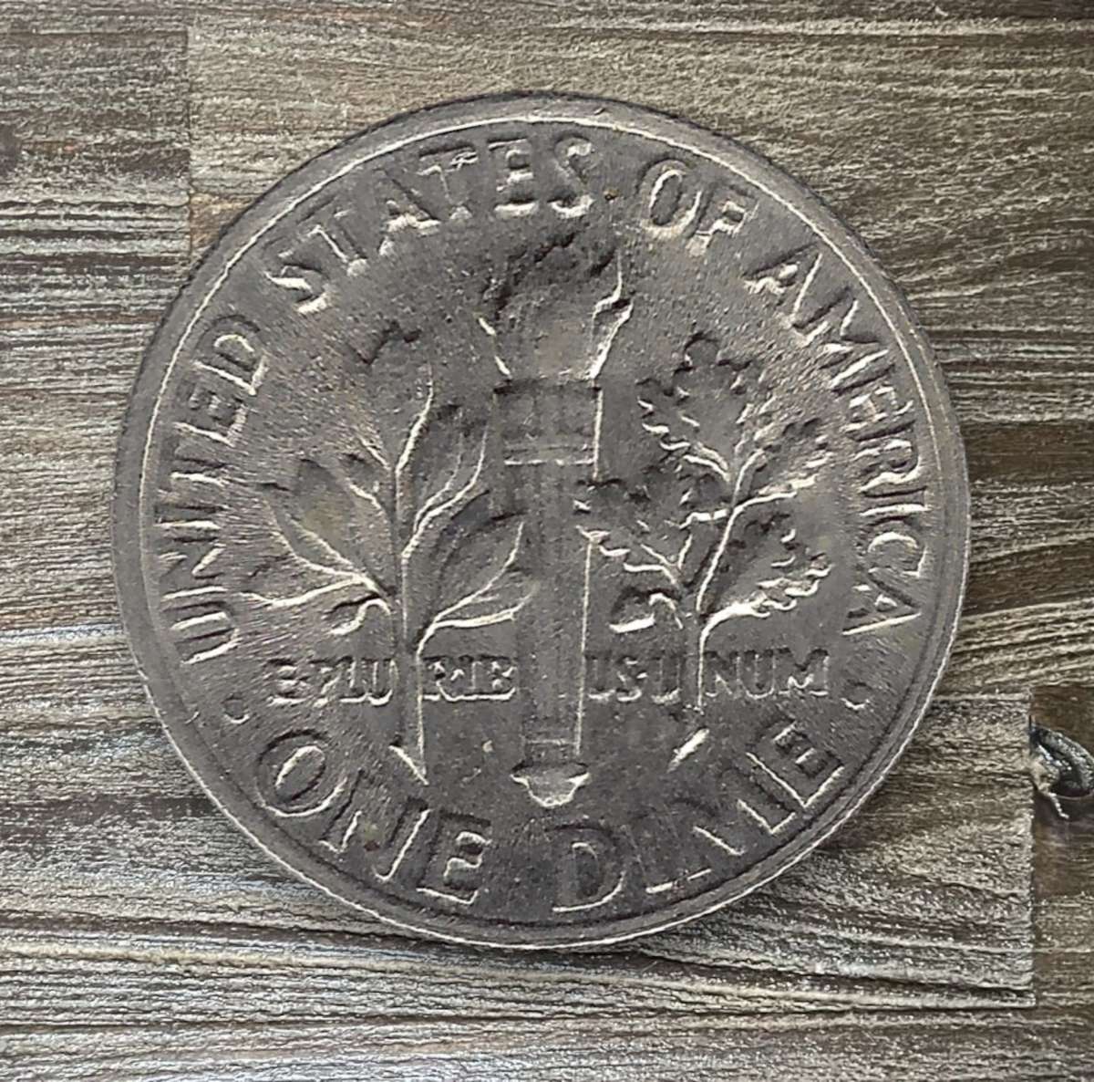 1967 *** USA 1 Dime *** Save on shipping by buying multiples