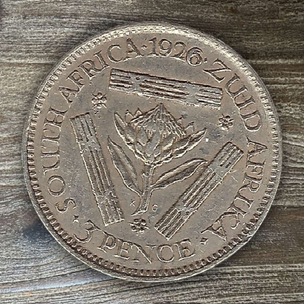 1926 *** 3 Pence *** Decent feature