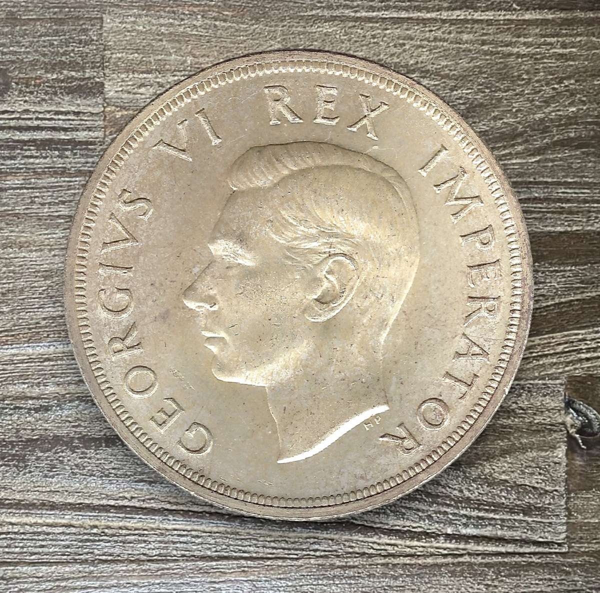 1947 *** 5 Shilling *** Very decent, will do well in most collections