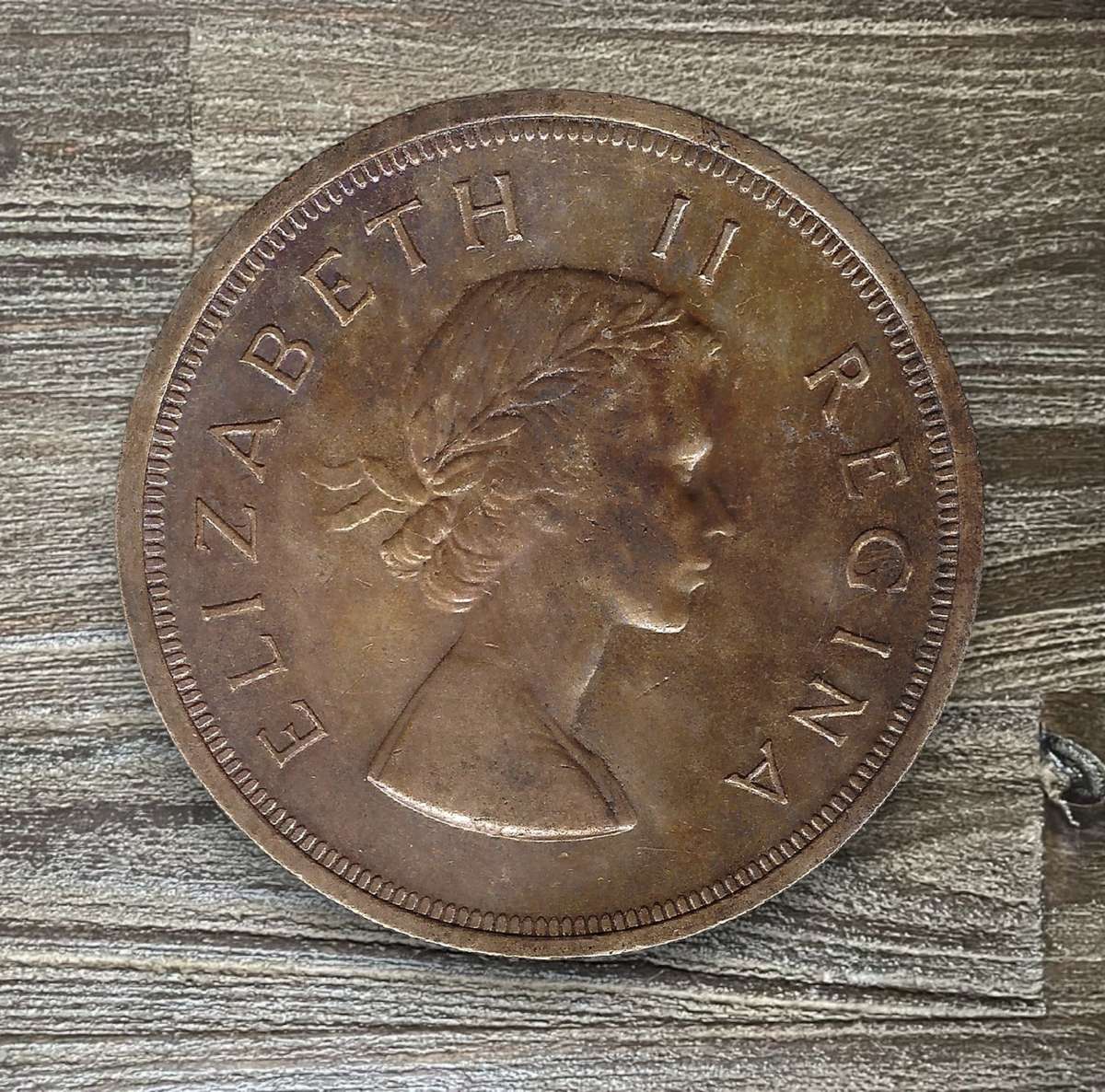 1958 *** 5 Shilling *** Heavy toning but good coin underneath