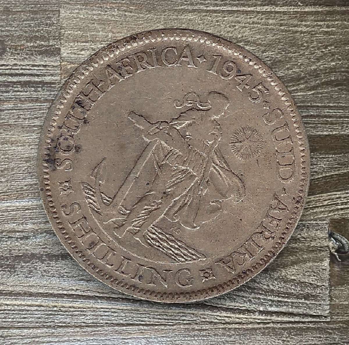 1945 *** 1 Shilling *** Filler coin
