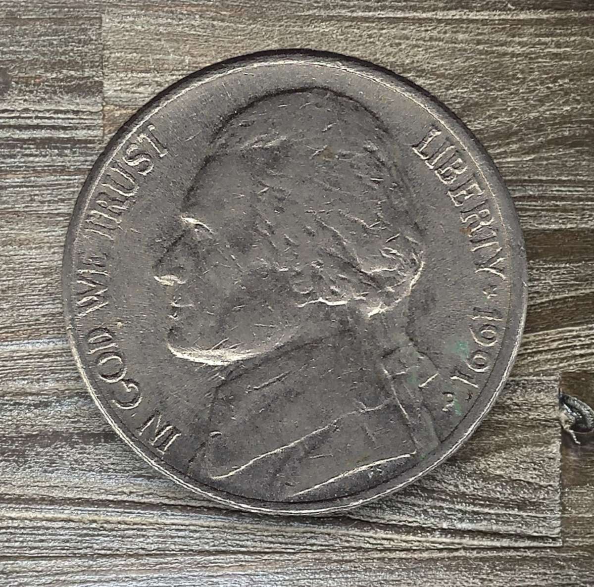 1991 *** Jefferson 5 cent *** Save on shipping by buying multiples