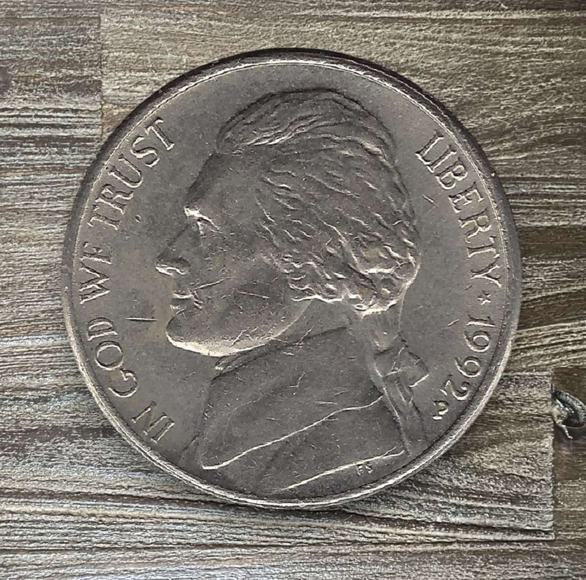 1992 *** Jefferson 5 cent *** Save on shipping by buying multiples