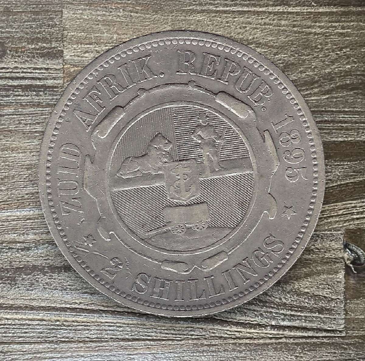 1895 *** ZAR 2 Shilling *** Decent enough