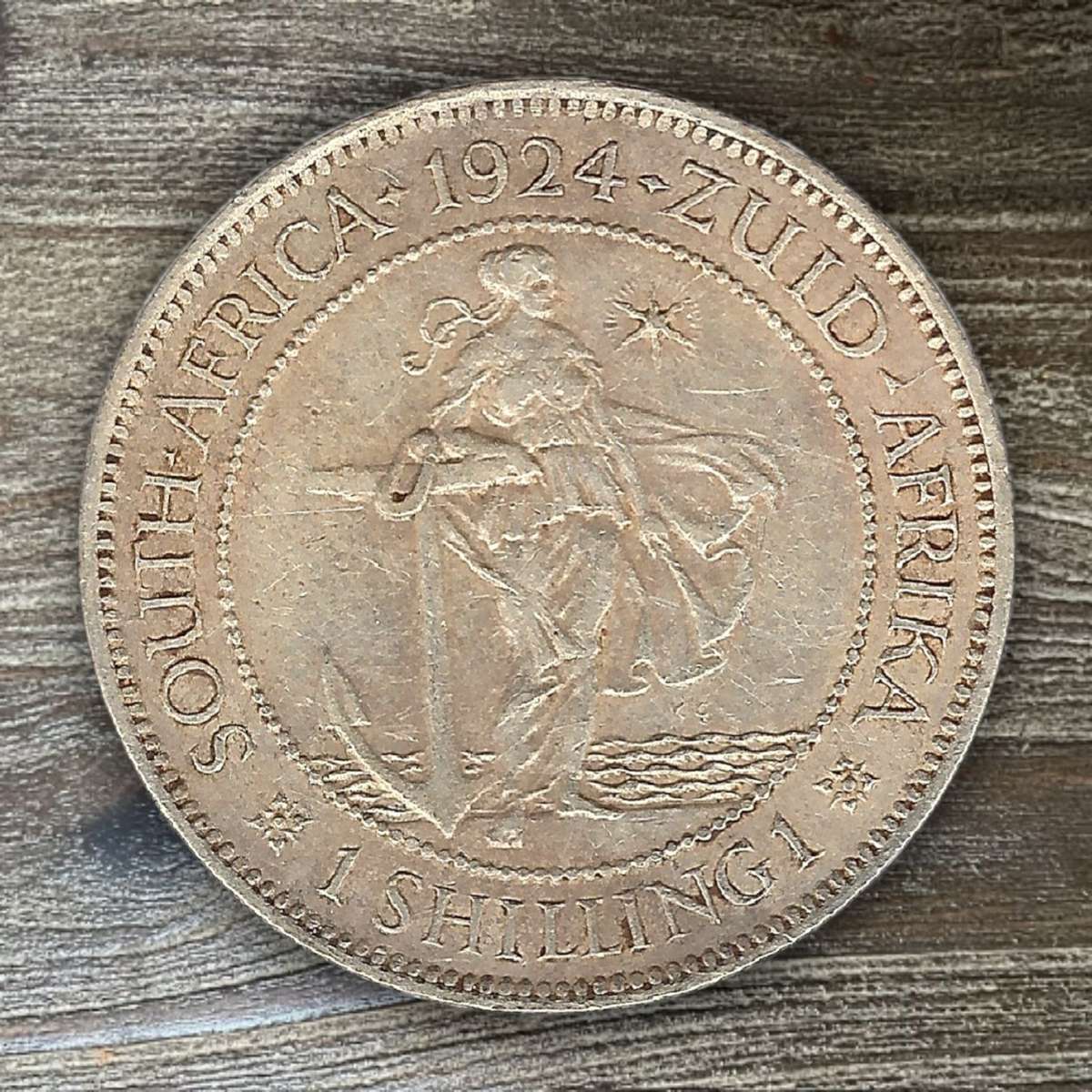 1924 *** 1 Shilling *** Very collectable