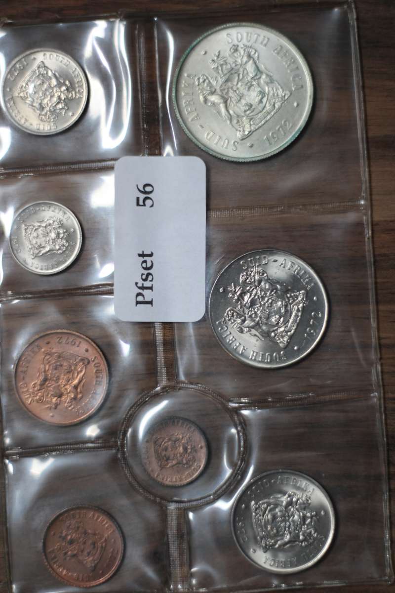 1972 *** Uncirculated set with Silver R1