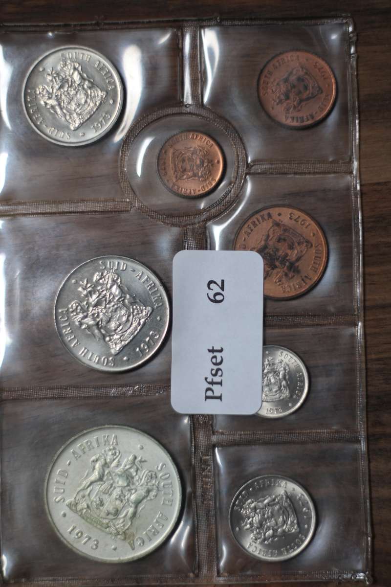 1973 *** Uncirculated set with Silver R1
