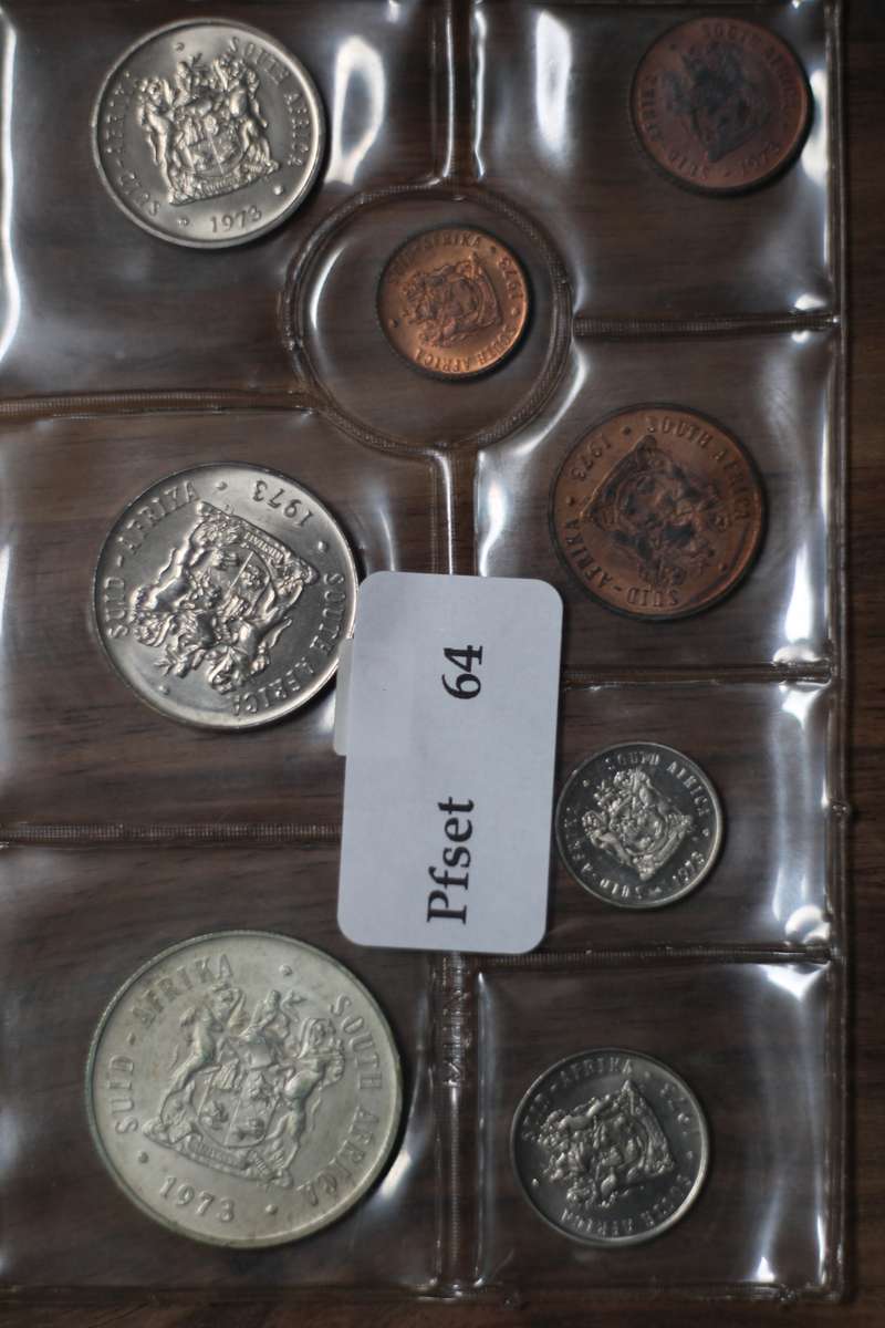 1973 *** Uncirculated set with Silver R1