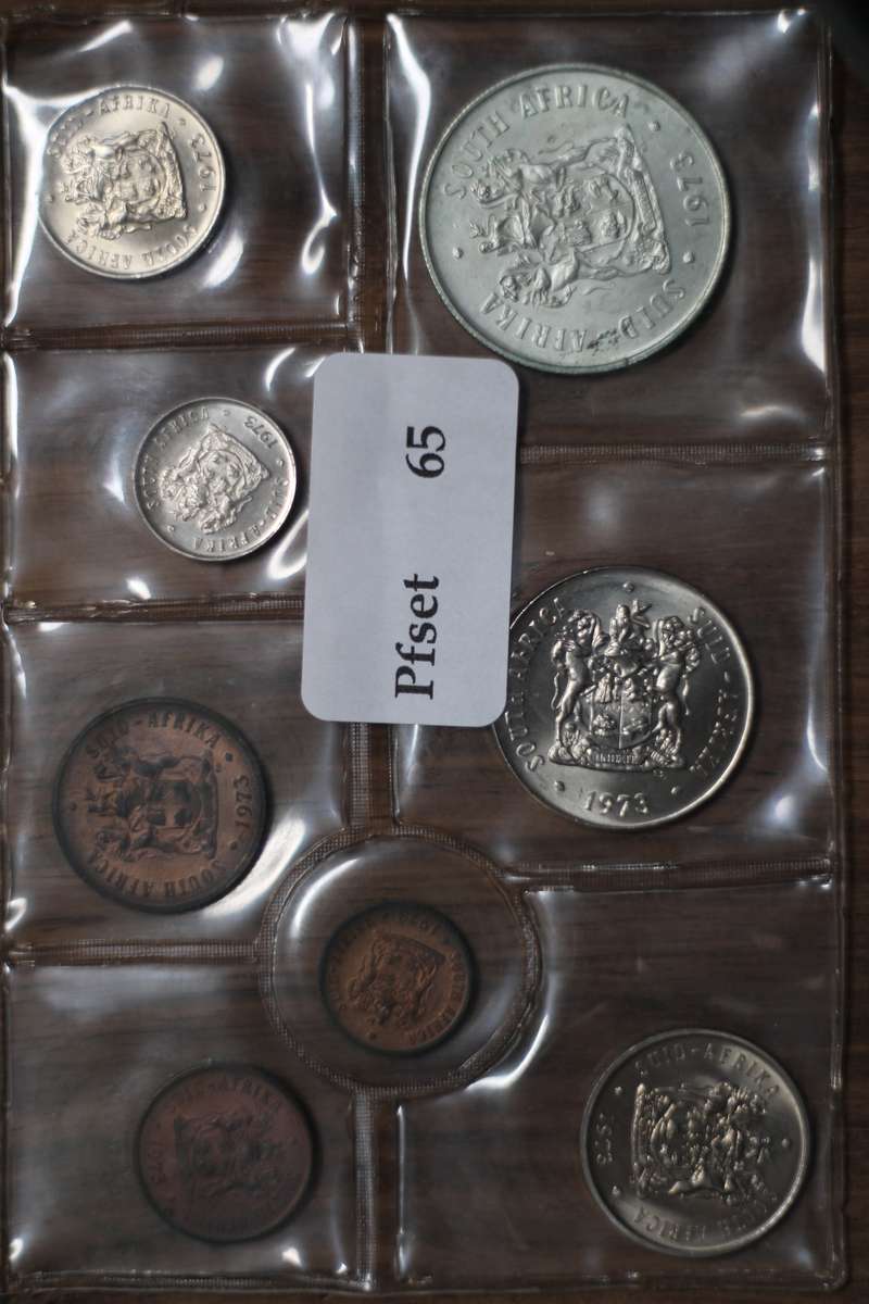 1973 *** Uncirculated set with Silver R1