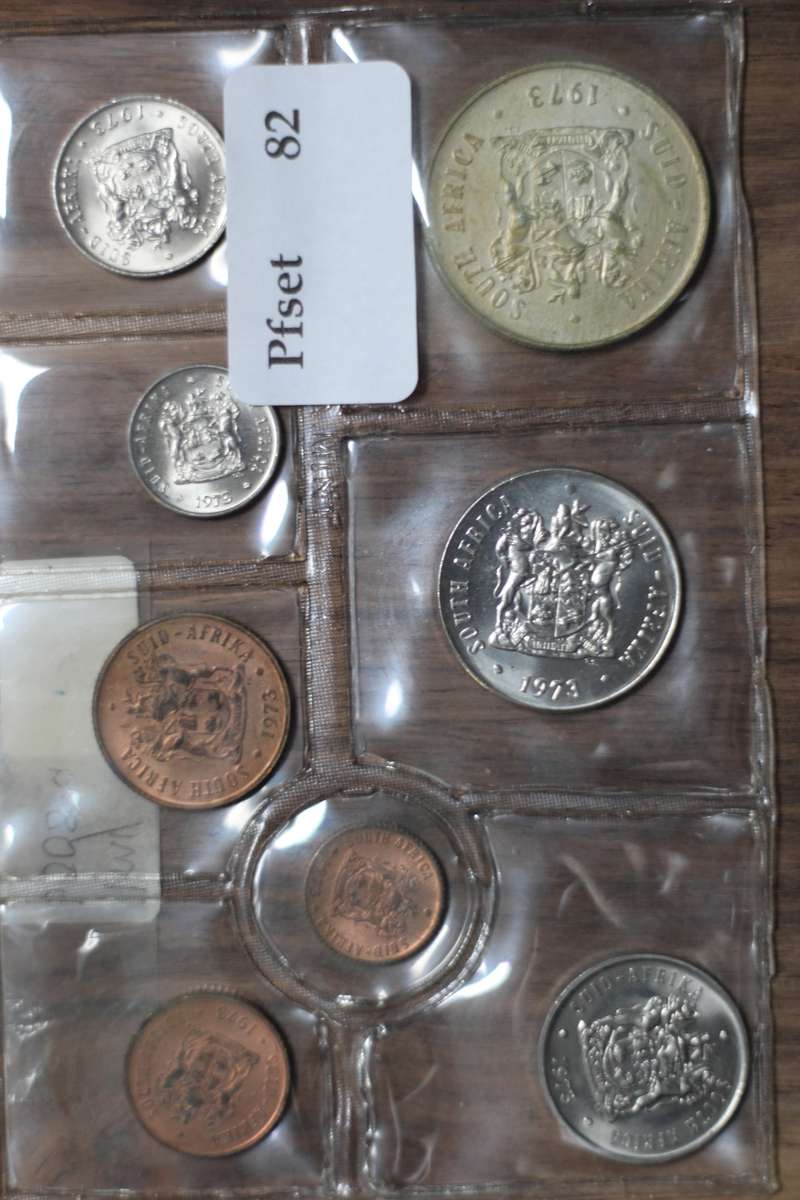 1973 *** Uncirculated set with Silver R1