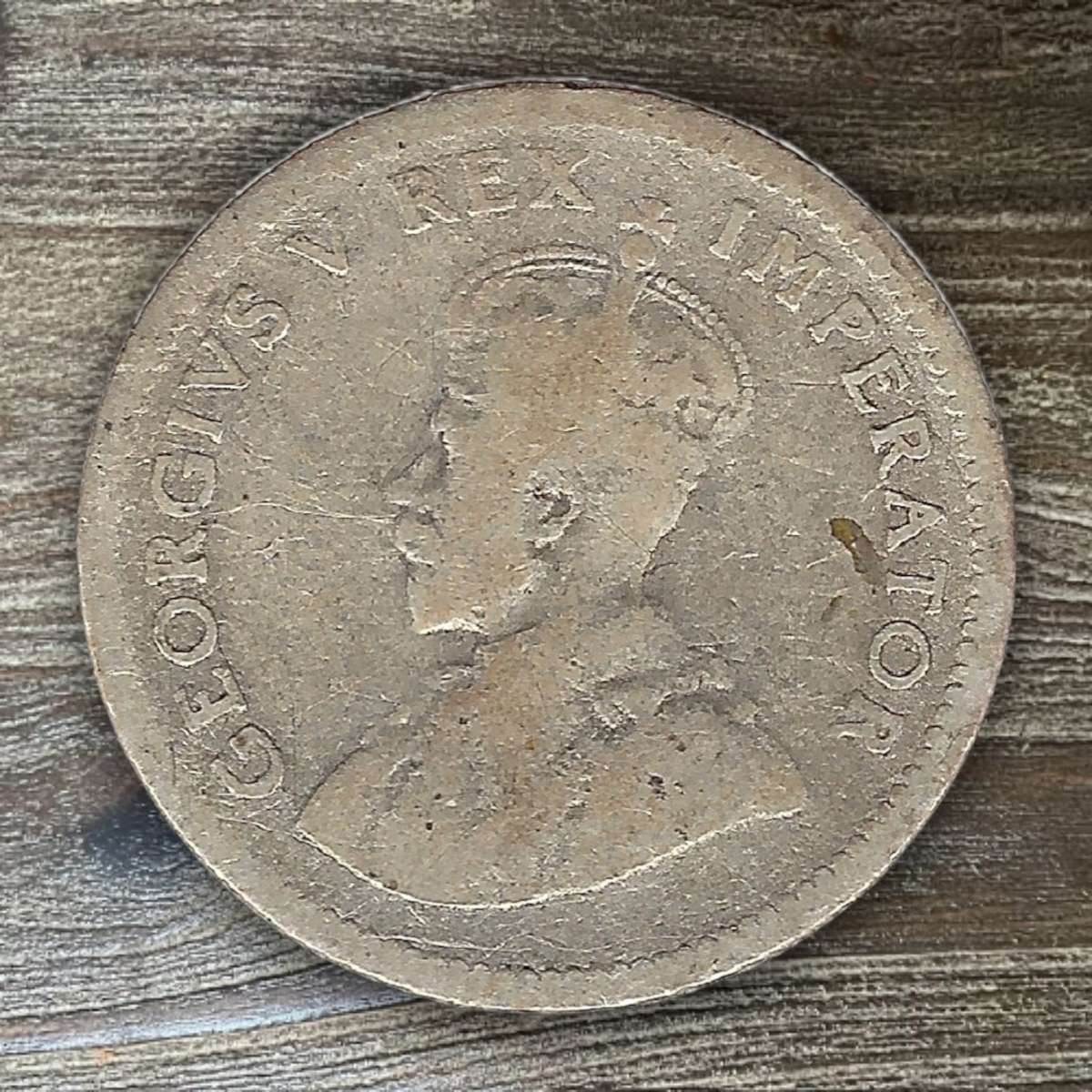 1936 *** 6 Pence *** 80% silver, Worn filler