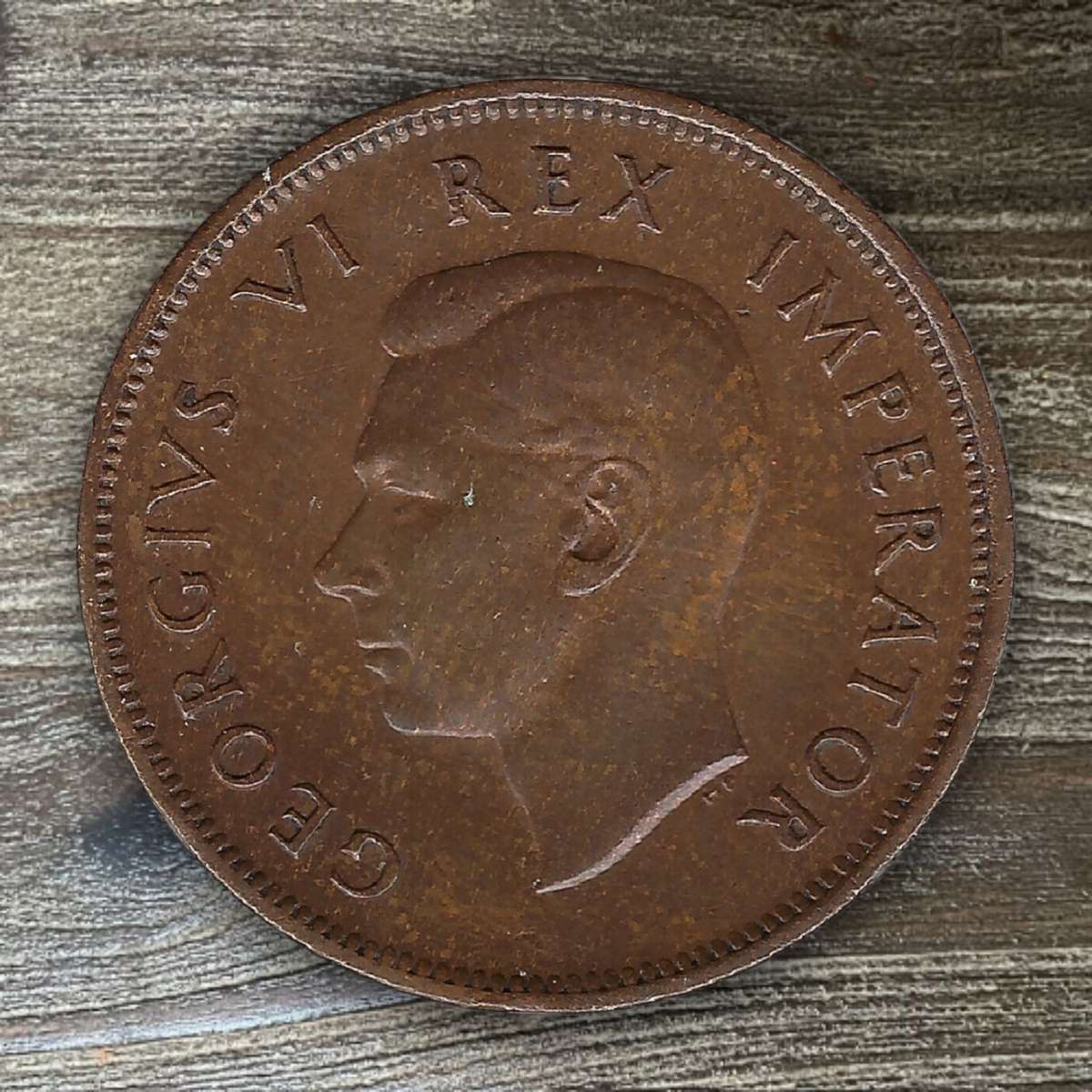1941 *** 1/2 Penny *** Decent to collect