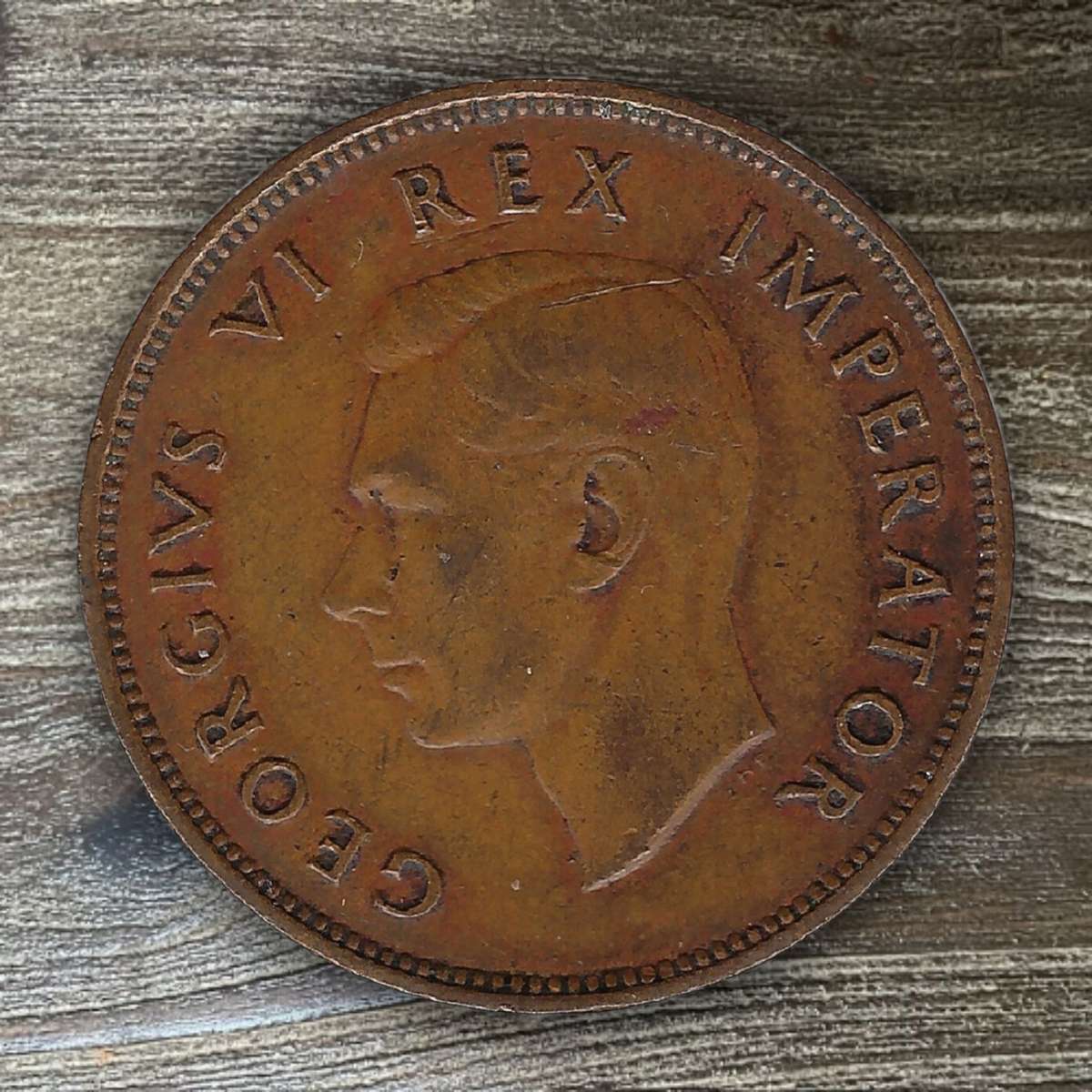 1945 *** 1/2 Penny *** Decent collectable condition
