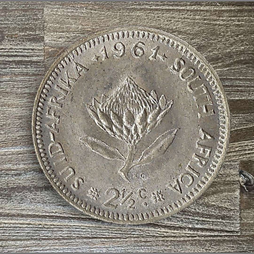 1961 *** 2 and a half cent *** Uncirculated