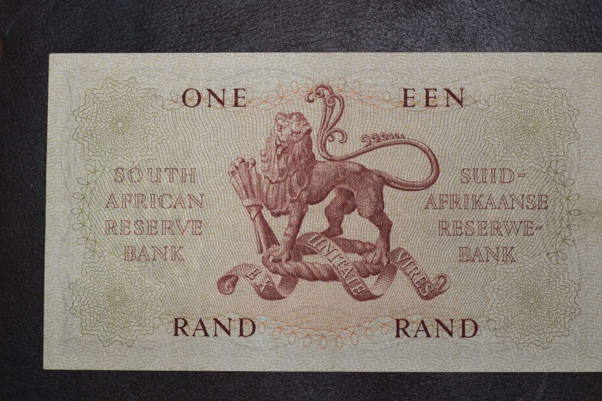 Rissik 1962 First issue *** R1 *** Light middle fold