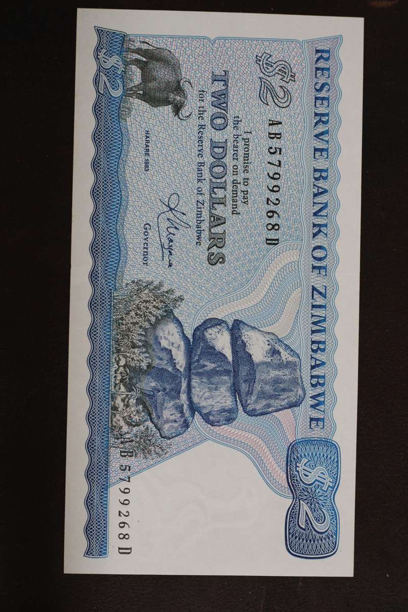 Zimbabwe 1983 *** 2 Dollar *** Can consider offers