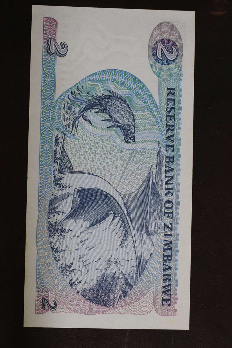 Zimbabwe 1983 *** 2 Dollar *** Can consider offers