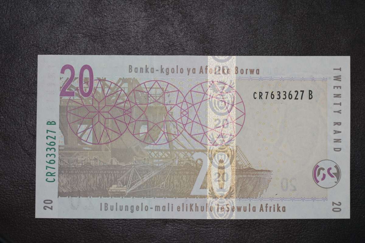 Gill Marcus *** R20 *** Please grade from photos